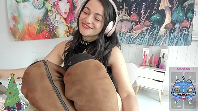 Snapshot of LovelyAzucena chatting on December 2025 02:55:01 PM LovelyAzucena online show from December 2025 02:55:01 PM