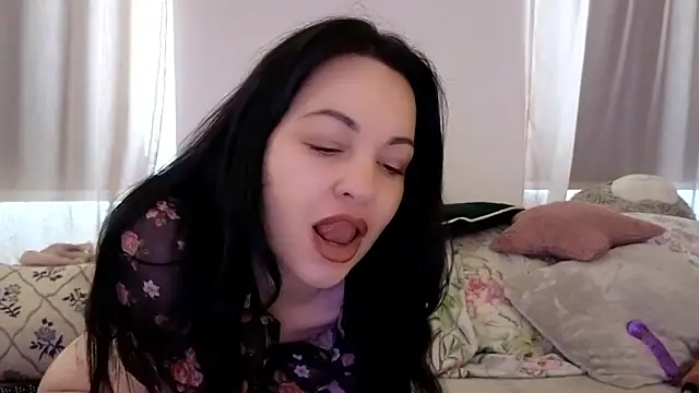 Lilie romeo online show from October 2025 10:38:01 AM