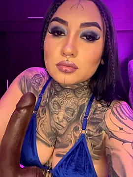 CloeeBeckam online show from September 2025 07:34:01 AM