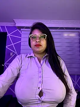Snapshot of MiiaaJoness chatting on September 2025 02:50:01 PM MiiaaJoness online show from September 2025 02:50:01 PM