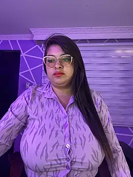 Snapshot of MiiaaJoness chatting on September 2025 03:06:01 PM MiiaaJoness online show from September 2025 03:06:01 PM