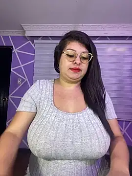 MiiaaJoness online show from February 2026 03:30:01 PM