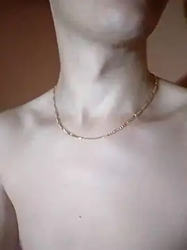 Snapshot of MiroKari2 chatting on September 2025 12:01:02 AM MiroKari2 online show from September 2025 12:01:02 AM