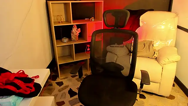 CelesteBrucee online show from January 2025 11:50:01 PM