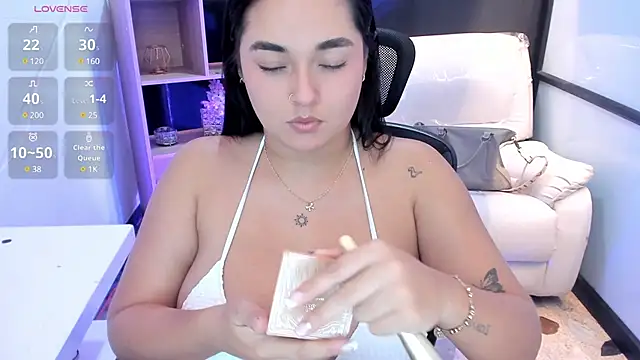 CelesteBrucee online show from January 2025 08:07:02 PM