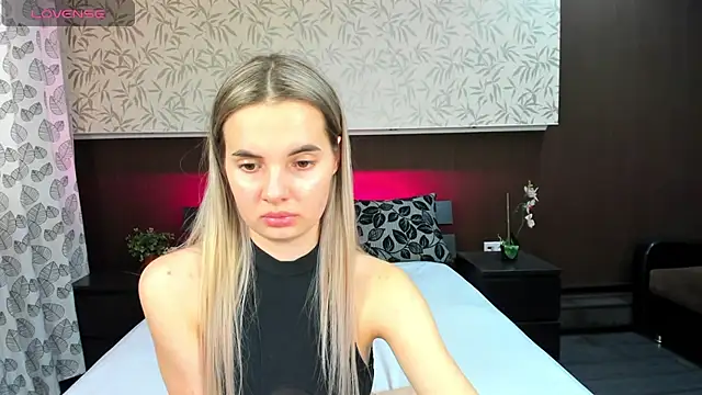 Donna Evans online show from January 2025 12:04:01 AM