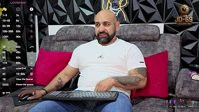 JD-69 online show from December 2025 07:22:01 PM