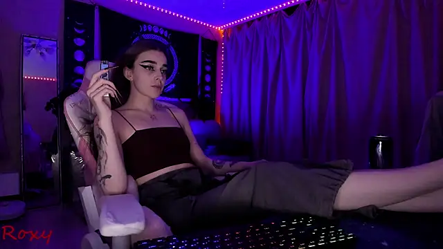 wet dream  online show from November 2025 06:11:02 PM