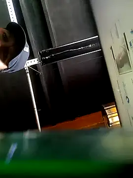 will1980 online show from March 2026 01:37:01 PM