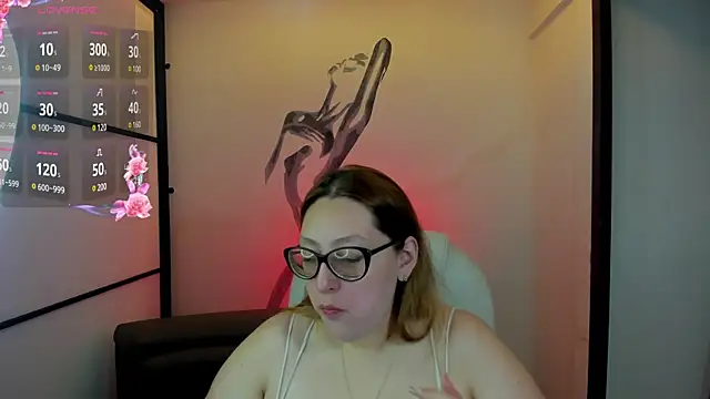 Snapshot of NiickyJones chatting on January 2025 11:27:01 PM NiickyJones online show from January 2025 11:27:01 PM