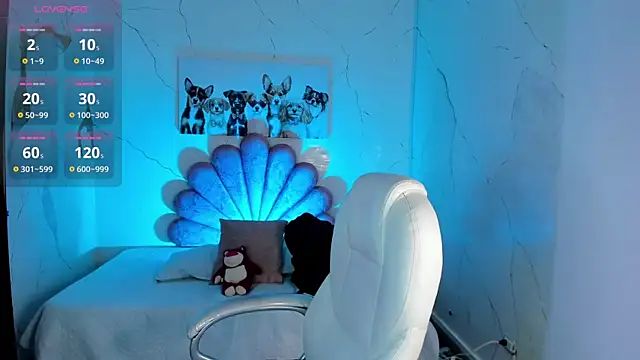 NiickyJones online show from December 2025 07:53:02 PM