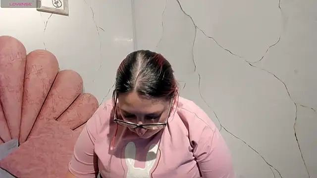 NiickyJones online show from February 2026 10:50:01 PM