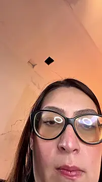 NiickyJones online show from July 2026 04:29:02 AM