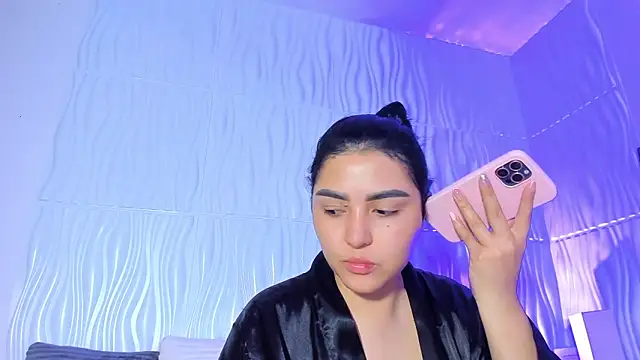 Abby  colins online show from March 2026 04:57:02 PM