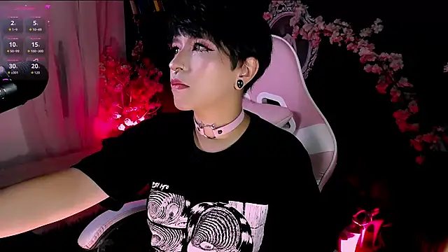 kitty roxy online show from July 2026 05:35:02 AM