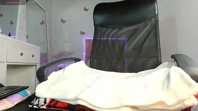 Celeste  sweetx online show from March 2026 06:25:02 PM