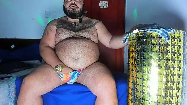 Snapshot of Latino_bigcock chatting on March 2026 03:47:01 PM Latino bigcock online show from March 2026 03:47:01 PM