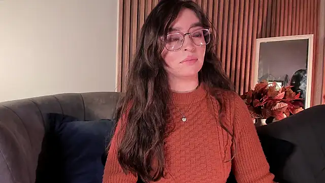 Eva Macalliter online show from April 2026 03:26:01 AM