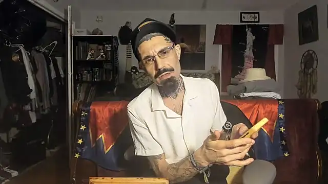 RoosterWabbit online show from March 2025 05:38:02 AM