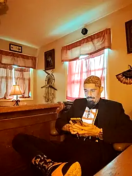 RoosterWabbit online show from April 2026 11:25:02 AM