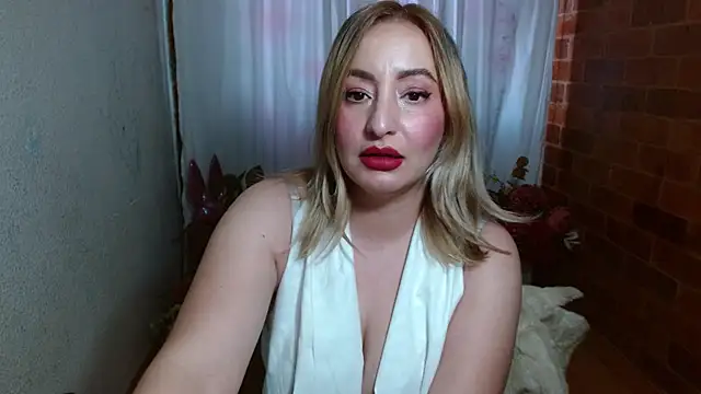 Snapshot of rashellroses22 chatting on December 2024 07:15:02 PM rashellroses22 online show from December 2024 07:15:02 PM