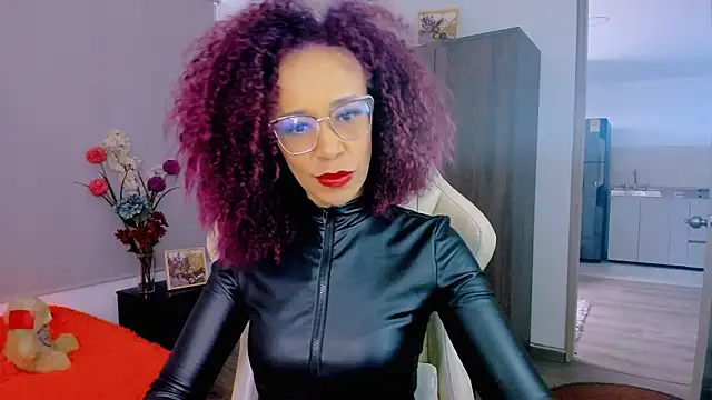 ScarlettMalbec online show from March 2026 09:00:01 PM