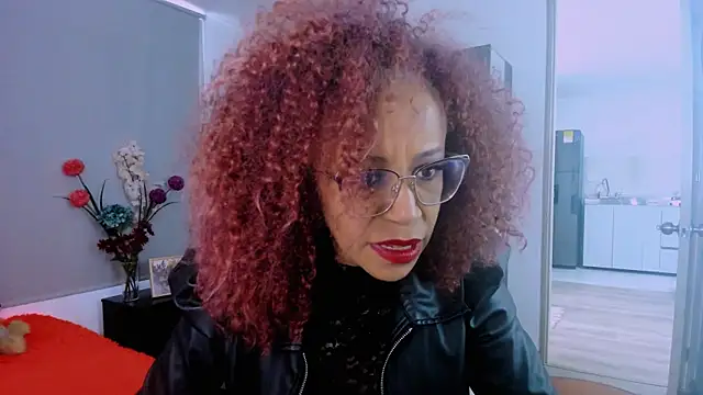 ScarlettMalbec online show from April 2026 09:02:02 PM