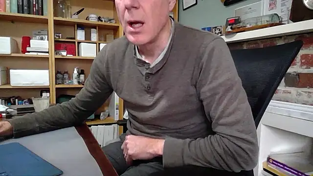 jiggy77777 online show from December 2025 10:06:02 PM