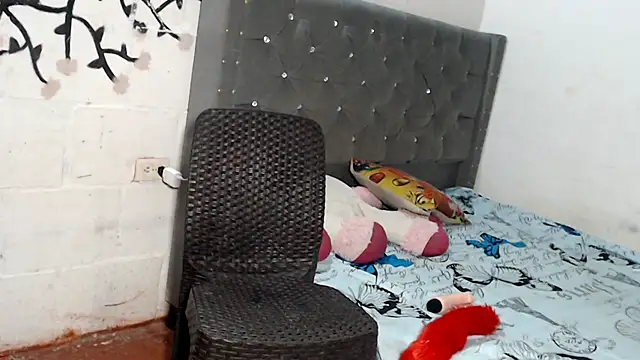 Snapshot of Styled_Four chatting on September 2025 05:07:01 AM Styled Four online show from September 2025 05:07:01 AM