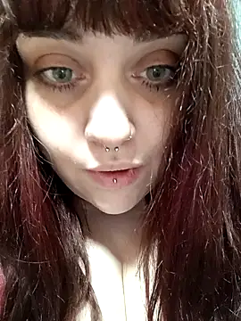 Snapshot of persefone97 chatting on January 2025 05:21:01 PM persefone97 online show from January 2025 05:21:01 PM