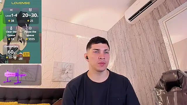 JUANDIAMONDS98 online show from November 2025 01:33:02 PM