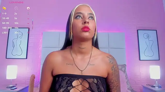 charlotte kisss online show from March 2026 06:40:02 PM