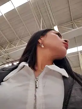 Astrid-- online show from March 2025 07:47:02 PM