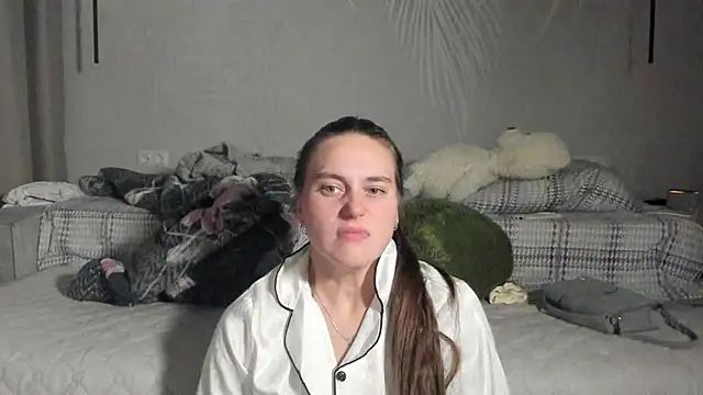 HarleyDeess online show from November 2025 03:07:01 AM