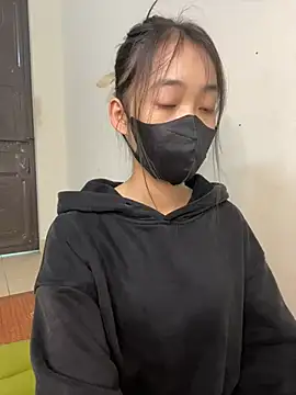 Snapshot of DA-EUN chatting on December 2024 03:02:02 AM DA-EUN online show from December 2024 03:02:02 AM