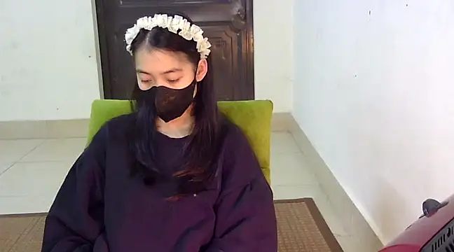 Snapshot of DA-EUN chatting on March 2025 08:40:01 AM DA-EUN online show from March 2025 08:40:01 AM
