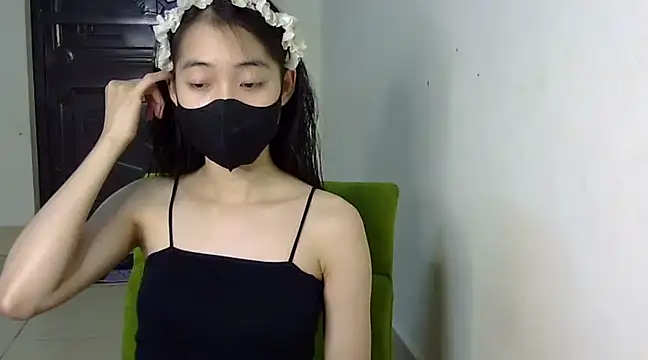 Snapshot of DA-EUN chatting on March 2025 08:59:01 AM DA-EUN online show from March 2025 08:59:01 AM