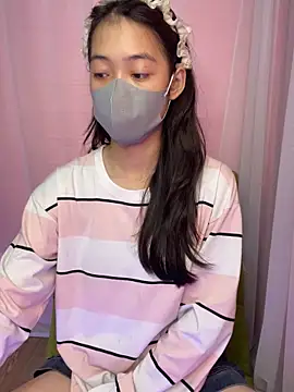 Snapshot of DA-EUN chatting on September 2025 02:49:02 AM DA-EUN online show from September 2025 02:49:02 AM