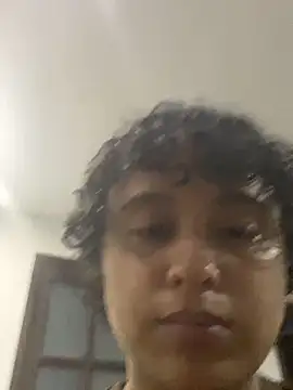 lou cute online show from April 2026 03:04:02 AM