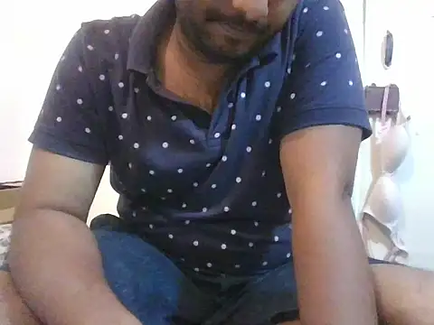 Snapshot of Nunnu_0 chatting on October 2025 11:33:02 AM Nunnu 0 online show from October 2025 11:33:02 AM