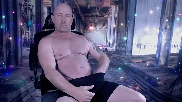 ManlyPrisonGuy online show from November 2025 01:55:01 PM