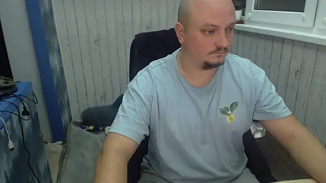 Snapshot of Pandasky chatting on December 2024 03:11:02 PM Pandasky online show from December 2024 03:11:02 PM