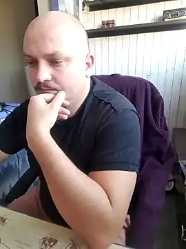 Snapshot of Pandasky chatting on December 2024 08:07:02 AM Pandasky online show from December 2024 08:07:02 AM