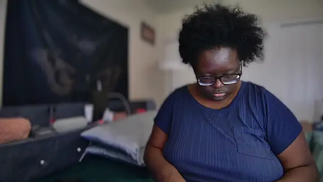 Snapshot of Yagurl__west chatting on January 2025 07:32:01 PM Yagurl west online show from January 2025 07:32:01 PM