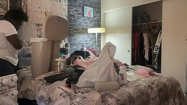 Snapshot of Yagurl__west chatting on September 2025 09:28:02 PM Yagurl west online show from September 2025 09:28:02 PM