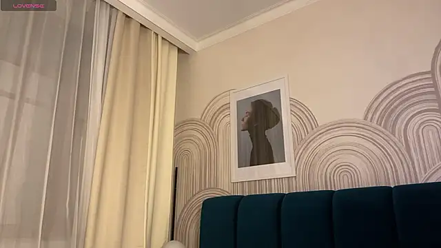 viviann evans online show from March 2026 12:59:01 AM