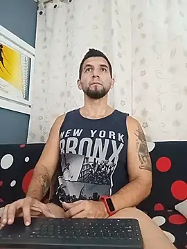 Snapshot of JULESLAKES chatting on November 2025 12:27:01 PM JULESLAKES online show from November 2025 12:27:01 PM