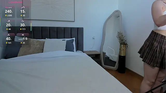 SimonaGerry online show from April 2026 04:57:01 AM