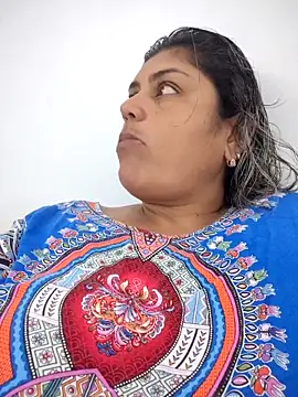 AlyDenalioficial online show from February 2026 03:51:01 PM