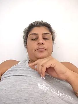 AlyDenalioficial online show from February 2026 06:53:01 PM